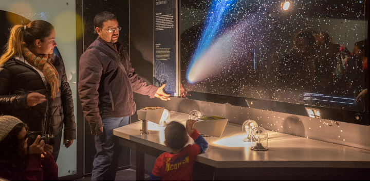 Misión Quynza: Recorridos por el Museo del Espacio y Proyección Domo |  Planetario de Bogotá